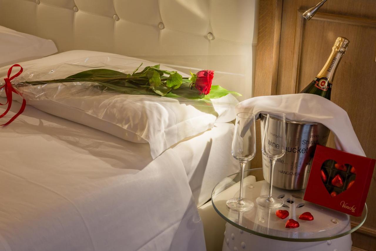 Residenza Bonifacio - Adults Only Hotel Verona Exterior foto